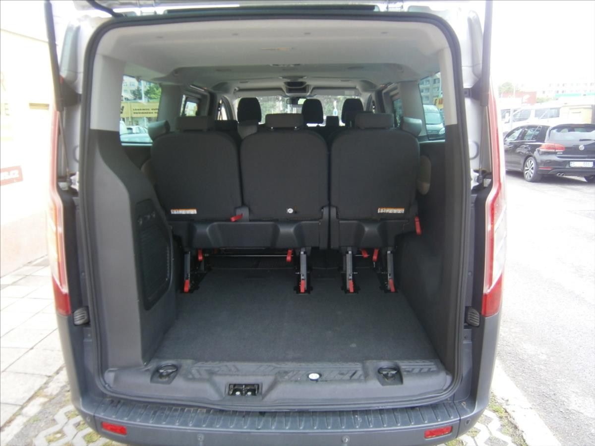 Ford Tourneo Custom