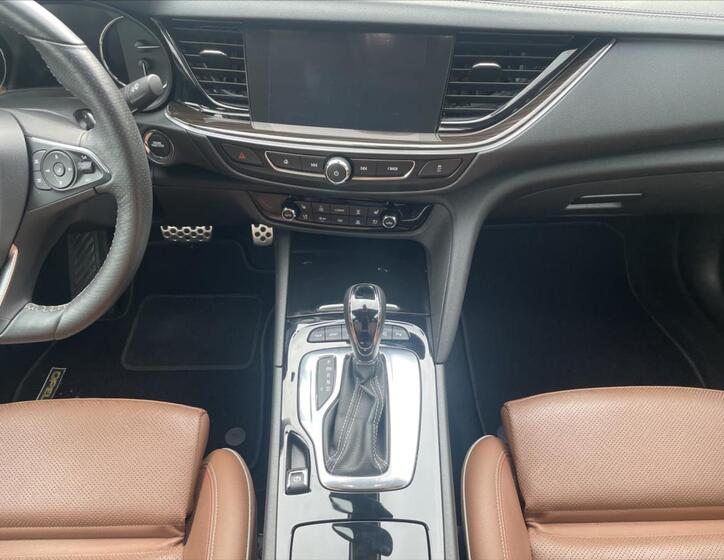 Opel Insignia 18