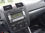 Volkswagen Golf 38