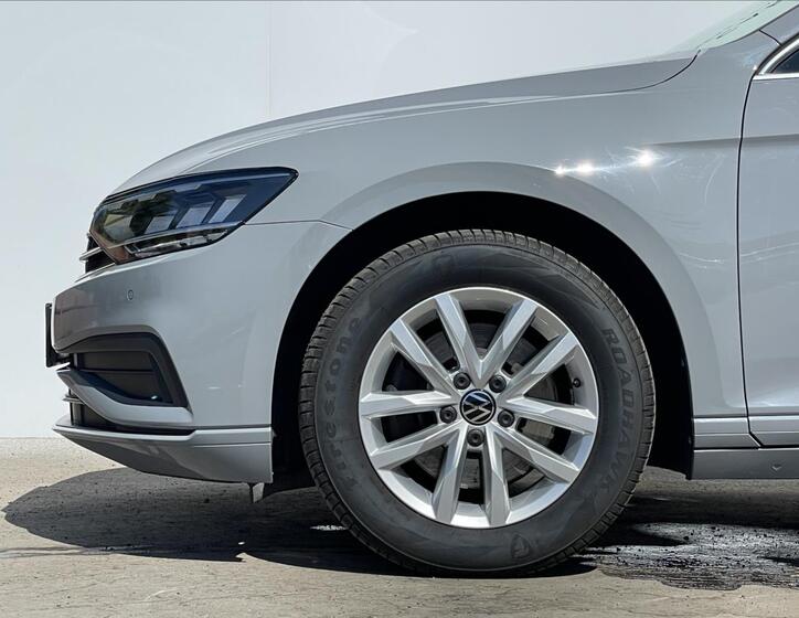 Volkswagen Passat 19