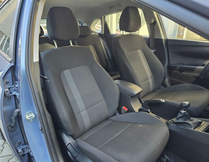 Hyundai i20 23