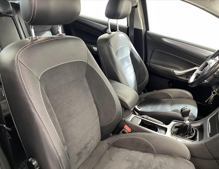 Ford Mondeo 8