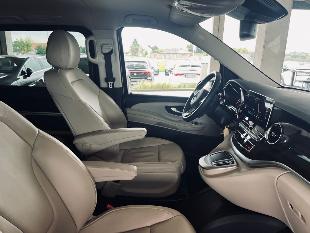 Mercedes-Benz EQV