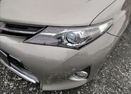 Toyota Auris 11