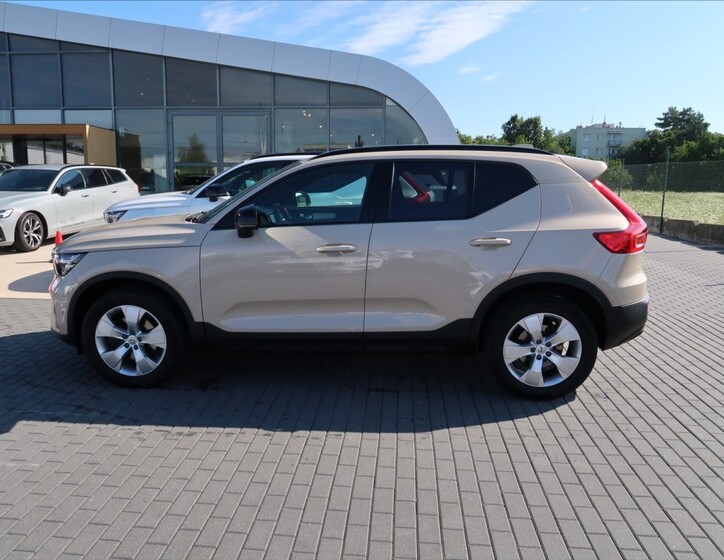 Volvo XC40 7
