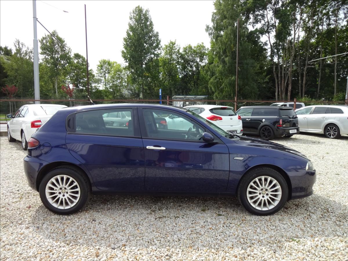 Alfa Romeo 147