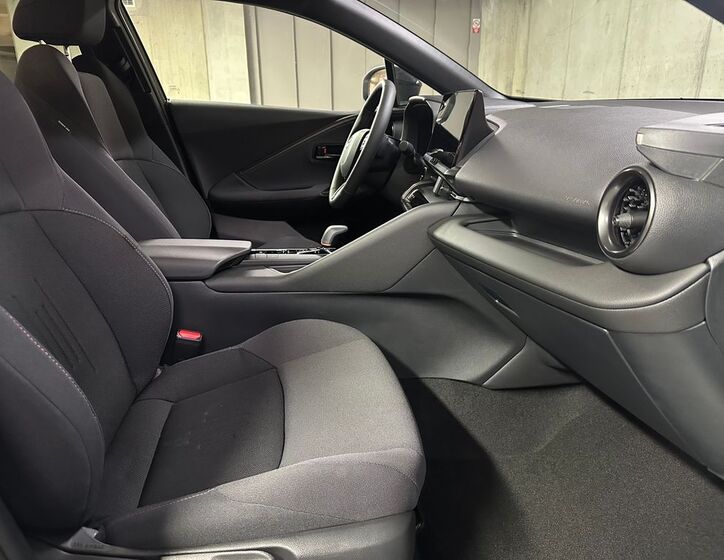Toyota C-HR 12