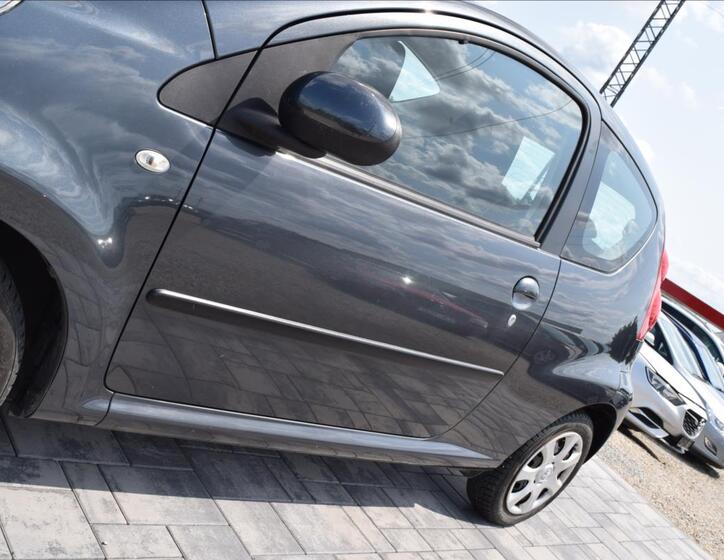 Peugeot 107 7
