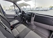 Volkswagen Crafter 8