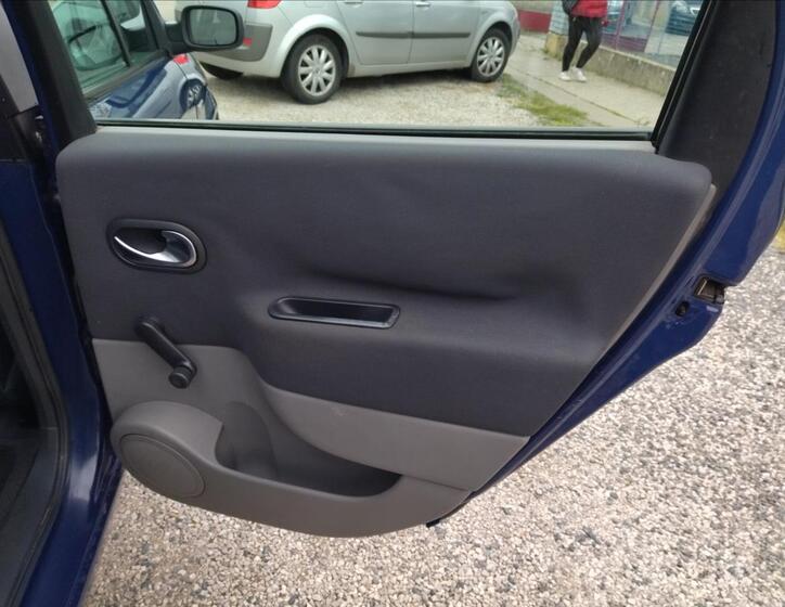 Renault Scénic 20