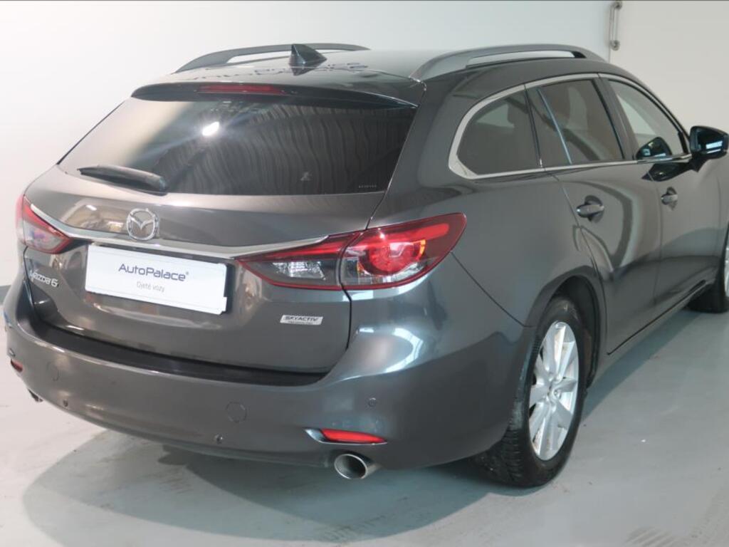 Mazda 6 4