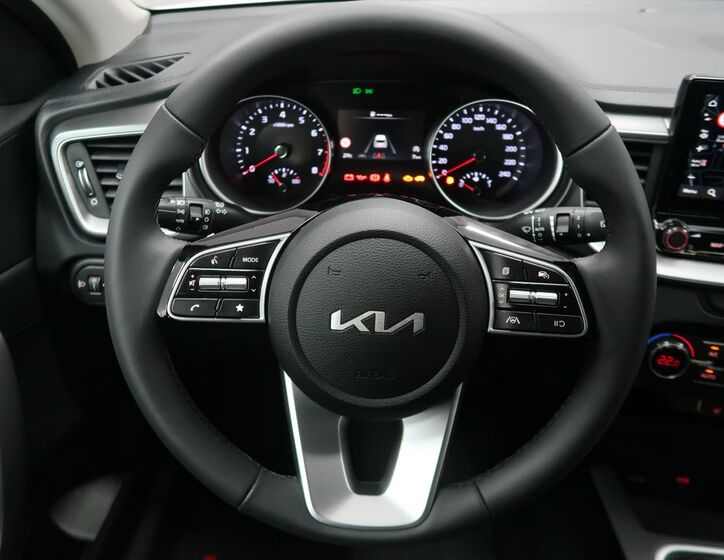 KIA Ceed 12