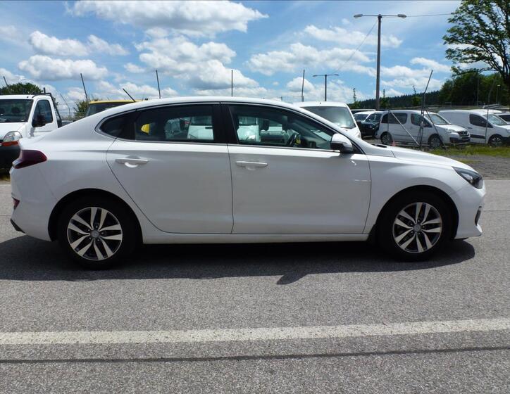 Hyundai i30 6