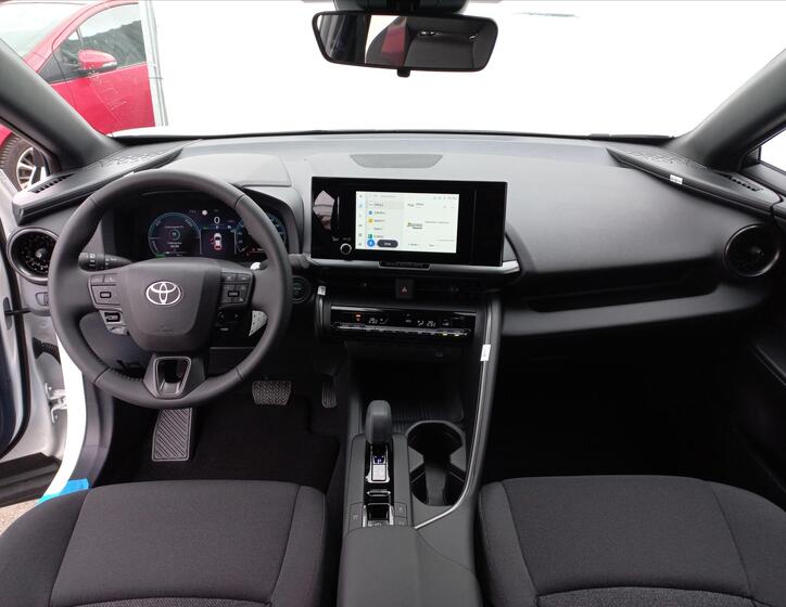 Toyota C-HR 13