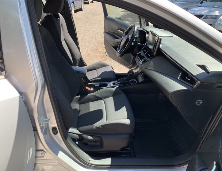 Toyota Corolla 17