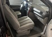 Chrysler Voyager 14