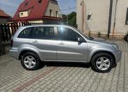 Toyota RAV4 2
