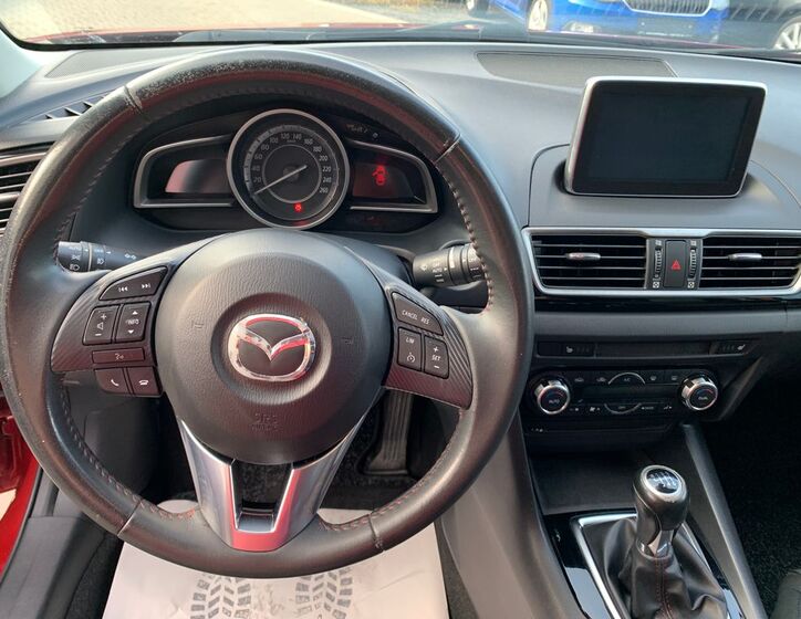 Mazda 3 12
