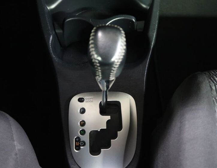 Toyota Yaris 27