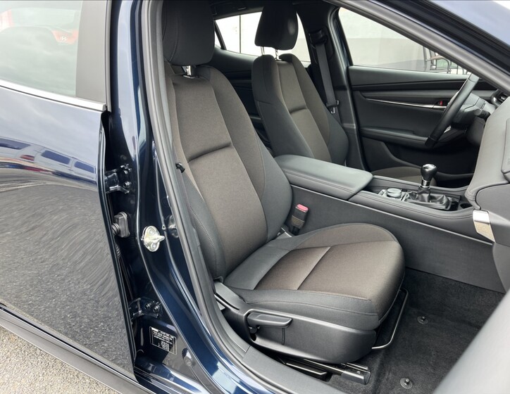 Mazda 3 23