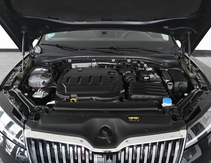 Škoda Superb 5