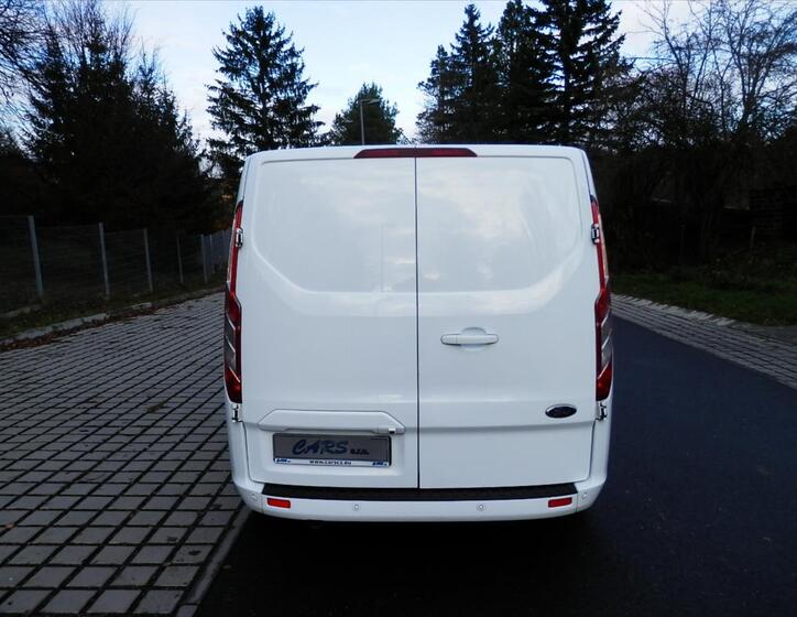 Ford Transit Custom 8