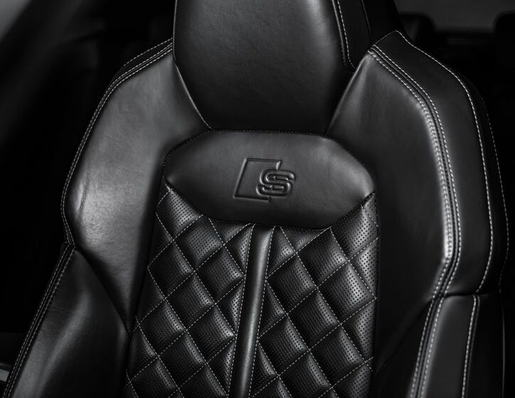 Audi SQ8 23
