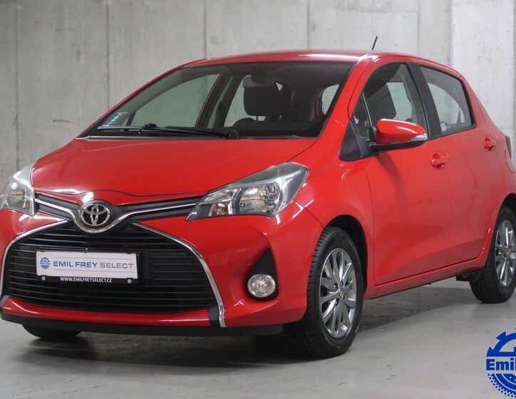 Toyota Yaris 1