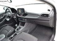 Hyundai i30 13