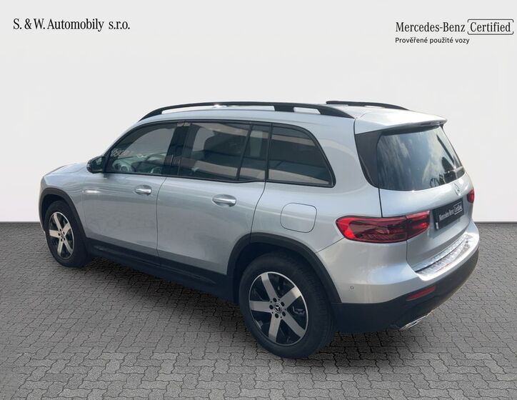 Mercedes-Benz GLB 12