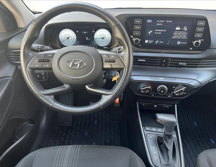 Hyundai i20 11