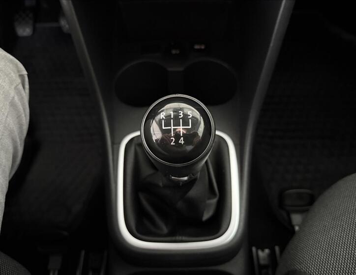 Volkswagen Polo 21