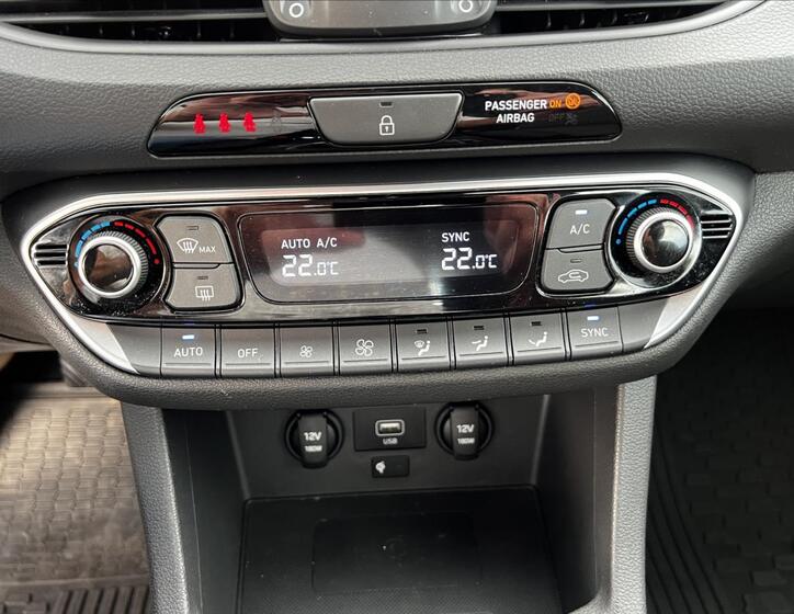 Hyundai i30 30