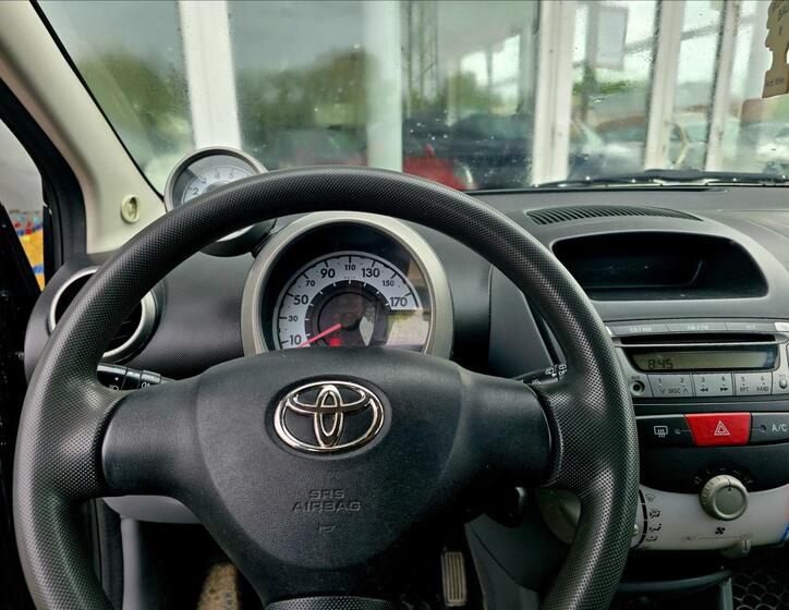 Toyota Aygo 13
