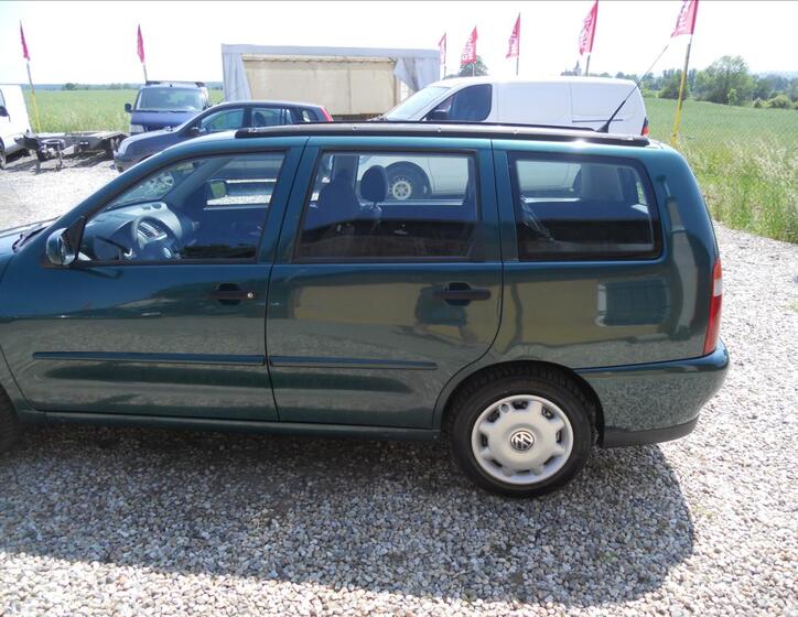 Volkswagen Polo 9