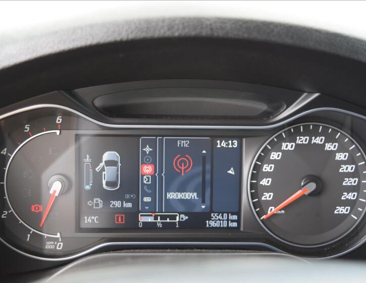 Ford Galaxy 42