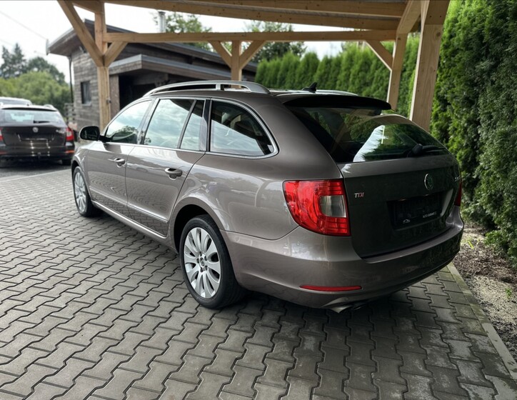 Škoda Superb 4