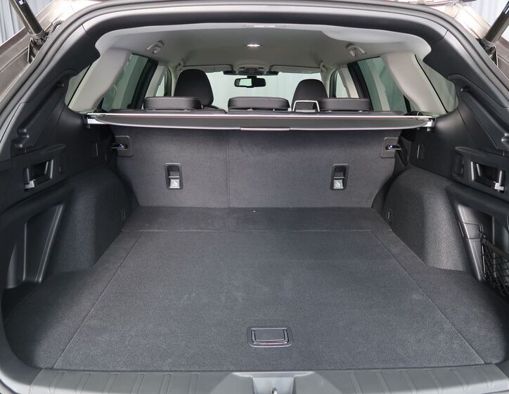 Subaru Outback 8