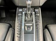 Porsche Macan 20