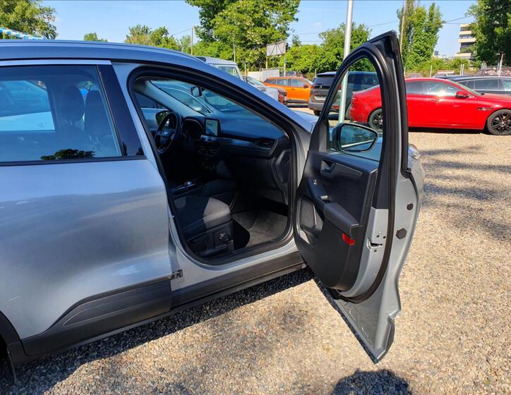 Ford Kuga 10