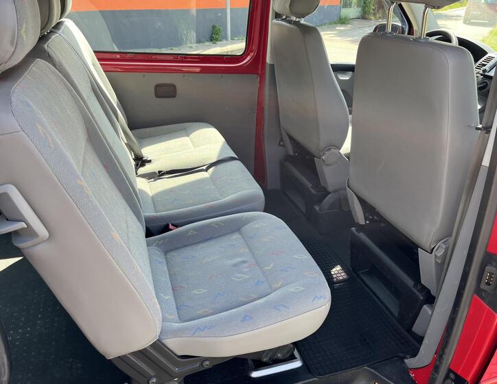 Volkswagen Transporter 24