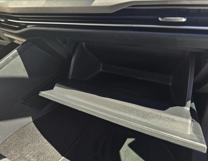 Volkswagen Golf 39