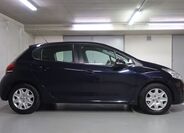 Peugeot 208 4