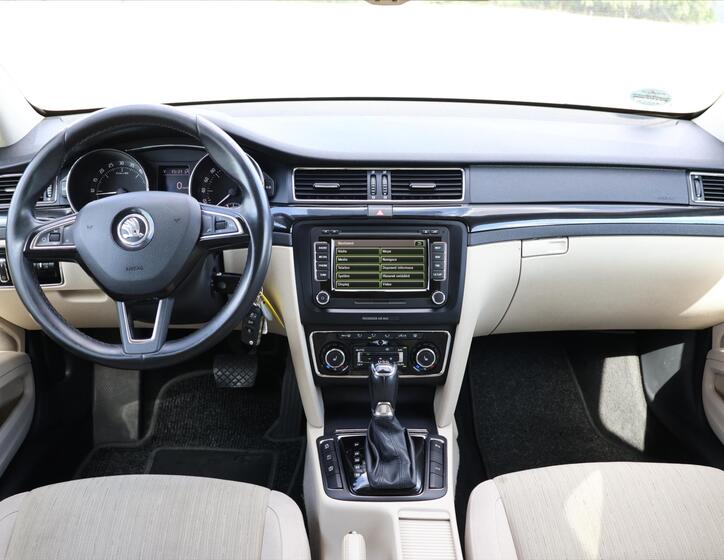 Škoda Superb 31