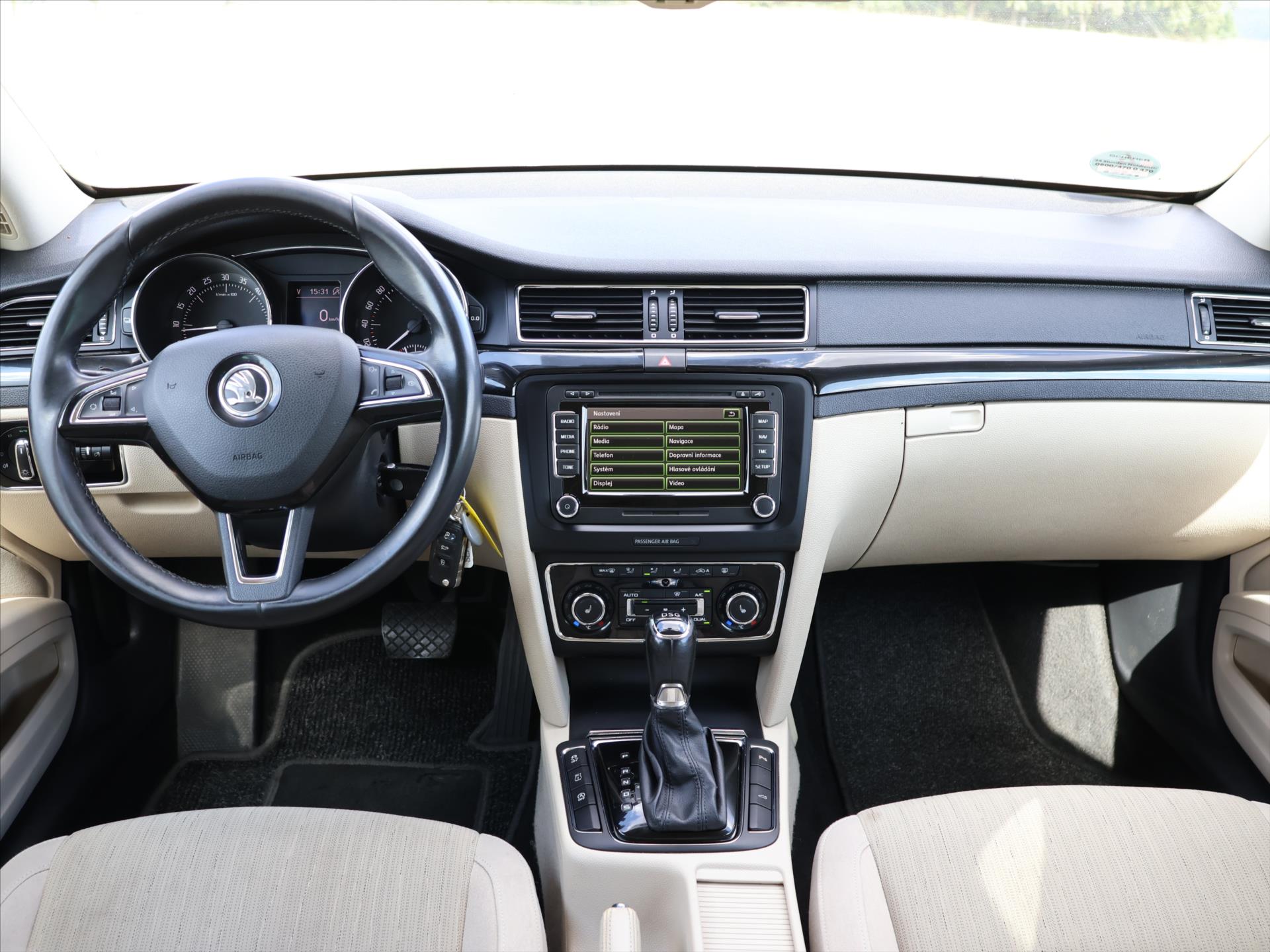 Škoda Superb