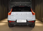 Volvo XC40 5