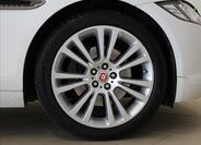 Jaguar XF 33
