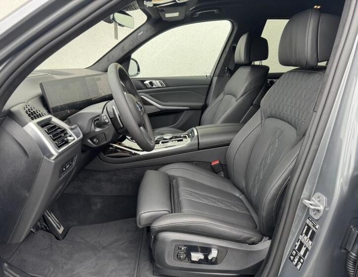 BMW X7 5