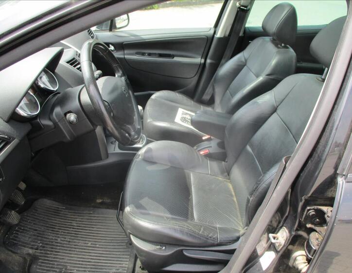 Peugeot 207 7