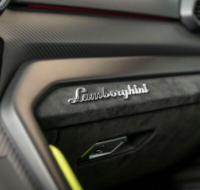Lamborghini Urus 22